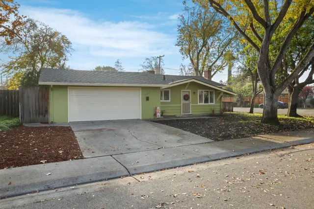 $405,000 | 7512 Larkspur Lane, Stockton, CA 95207