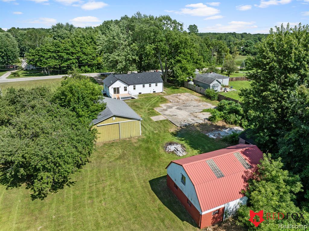 13425 North Lewis Road Clio, MI 48420 - Photo 10 of 45