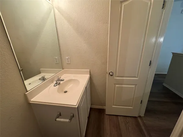 $1,995 | 2053 Rachel Lane, Round Rock, TX 78664