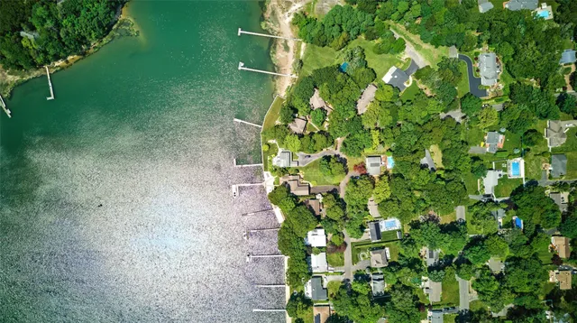 $1,999,999 | 2005 Westview Drive, Mattituck, NY 11952