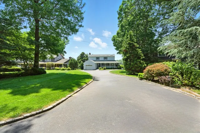 $1,999,999 | 2005 Westview Drive, Mattituck, NY 11952