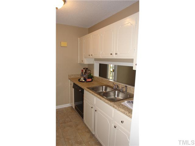 3233 Mill Run, Unit 3233 Raleigh, NC 27612 - Photo 10 of 18 Photo 10