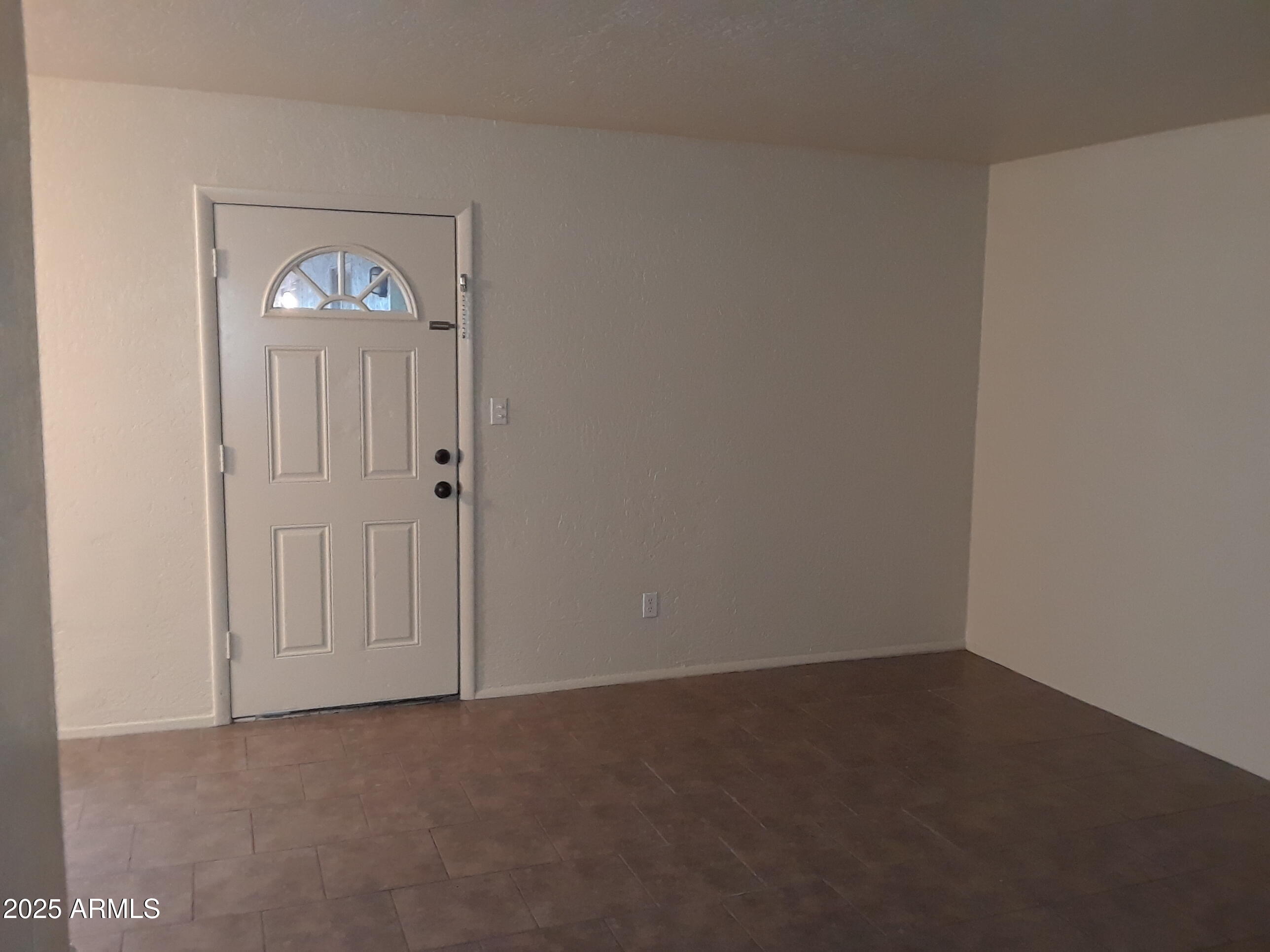 2537 West Georgia Avenue, Unit 14 Phoenix, AZ 85017 - Photo 12 of 15 20200310_171536