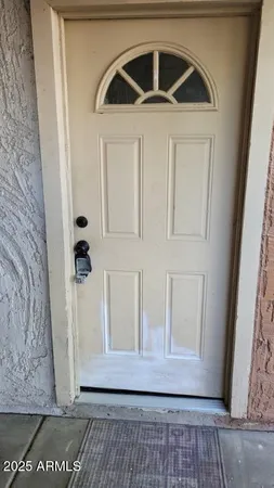 $99,900 | 2537 West Georgia Avenue, Unit 14, Phoenix, AZ 85017