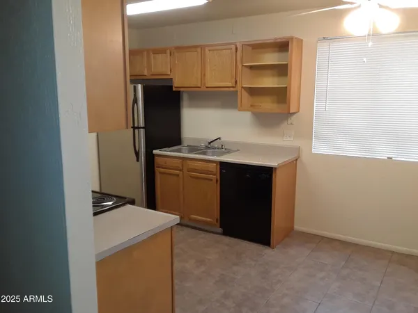 $99,900 | 2537 West Georgia Avenue, Unit 14, Phoenix, AZ 85017