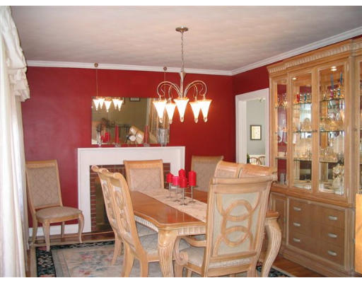 74 Rolling Lane Needham, MA 02492 - Photo 3 of 9 Gallery Image 3