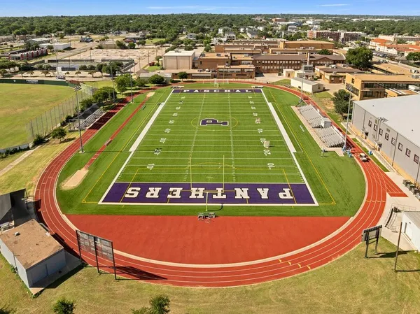 $405,000 | 2837 Townsend Drive, Fort Worth, TX 76110