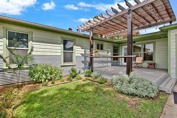 $405,000 | 2837 Townsend Drive, Fort Worth, TX 76110