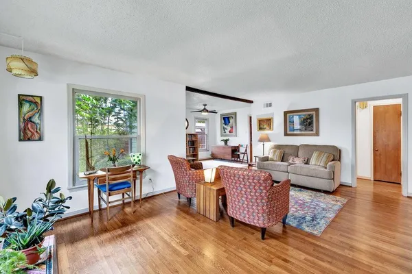 $405,000 | 2837 Townsend Drive, Fort Worth, TX 76110