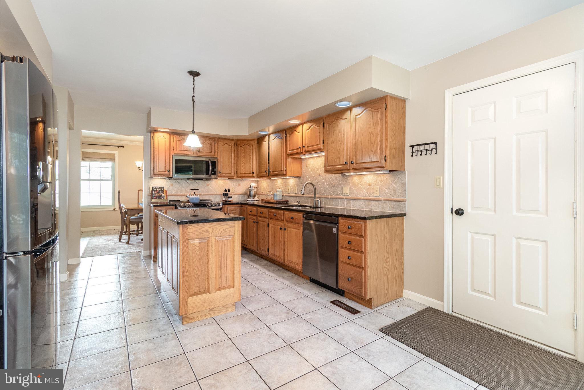 5738 Cloverdale Road Harrisburg, PA 17112 - Photo 13 of 40 Gallery Image 13
