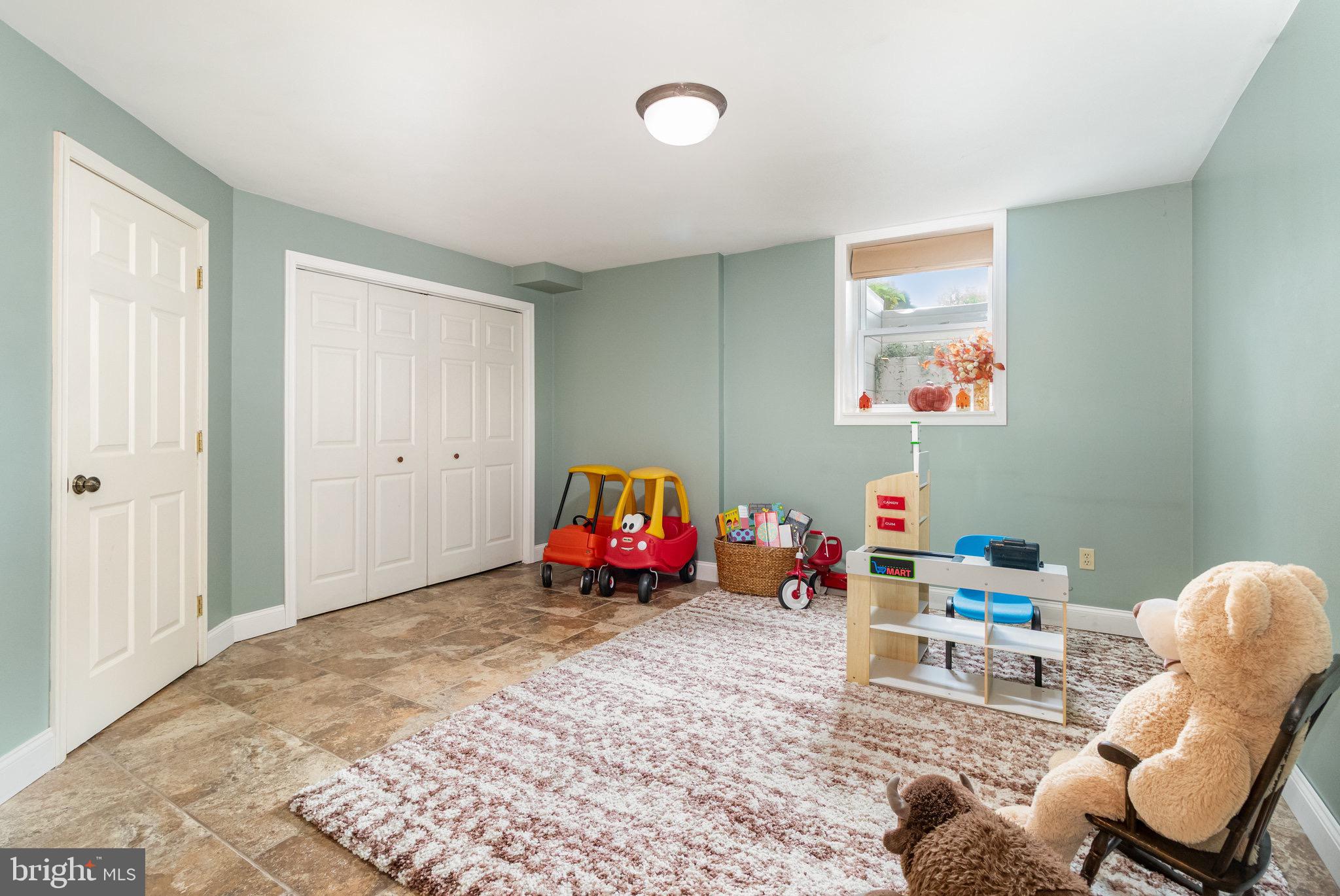5738 Cloverdale Road Harrisburg, PA 17112 - Photo 33 of 40 Gallery Image 33