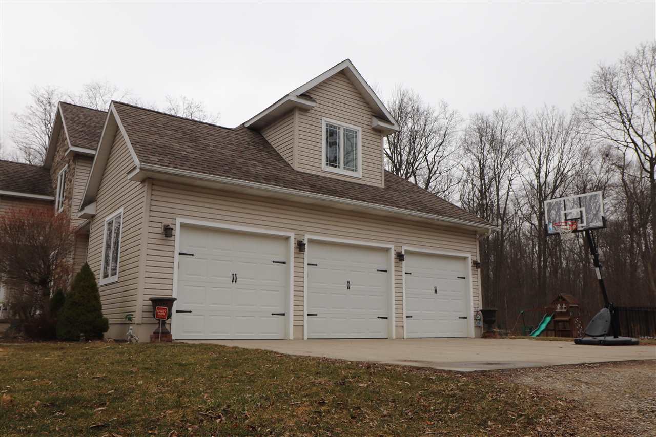 4323 West Ray Road Linden, MI 48451 - Photo 3 of 27