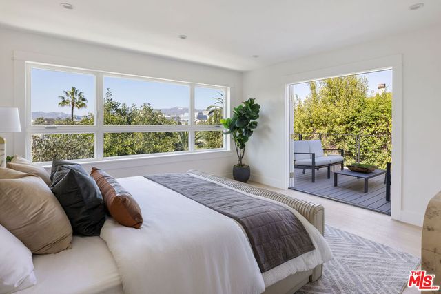 $2,150,000 | 957 Manzanita Street, Los Angeles, CA 90029