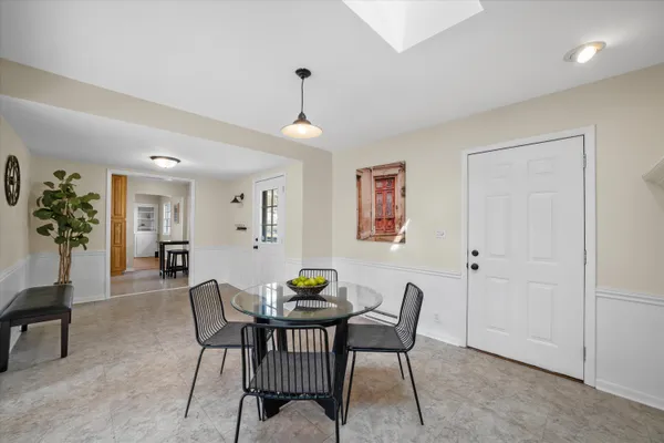 $369,900 | 307 Hill Street, Hartland, WI 53029