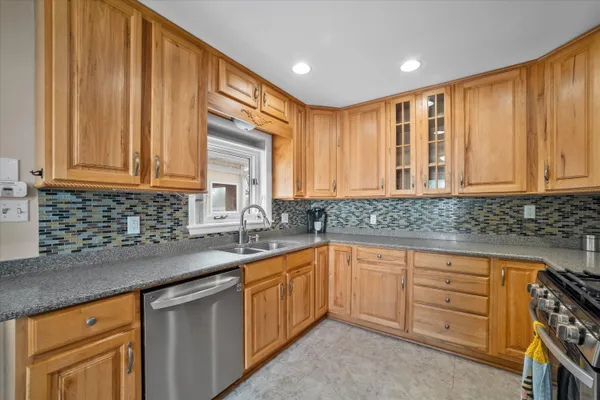 $369,900 | 307 Hill Street, Hartland, WI 53029
