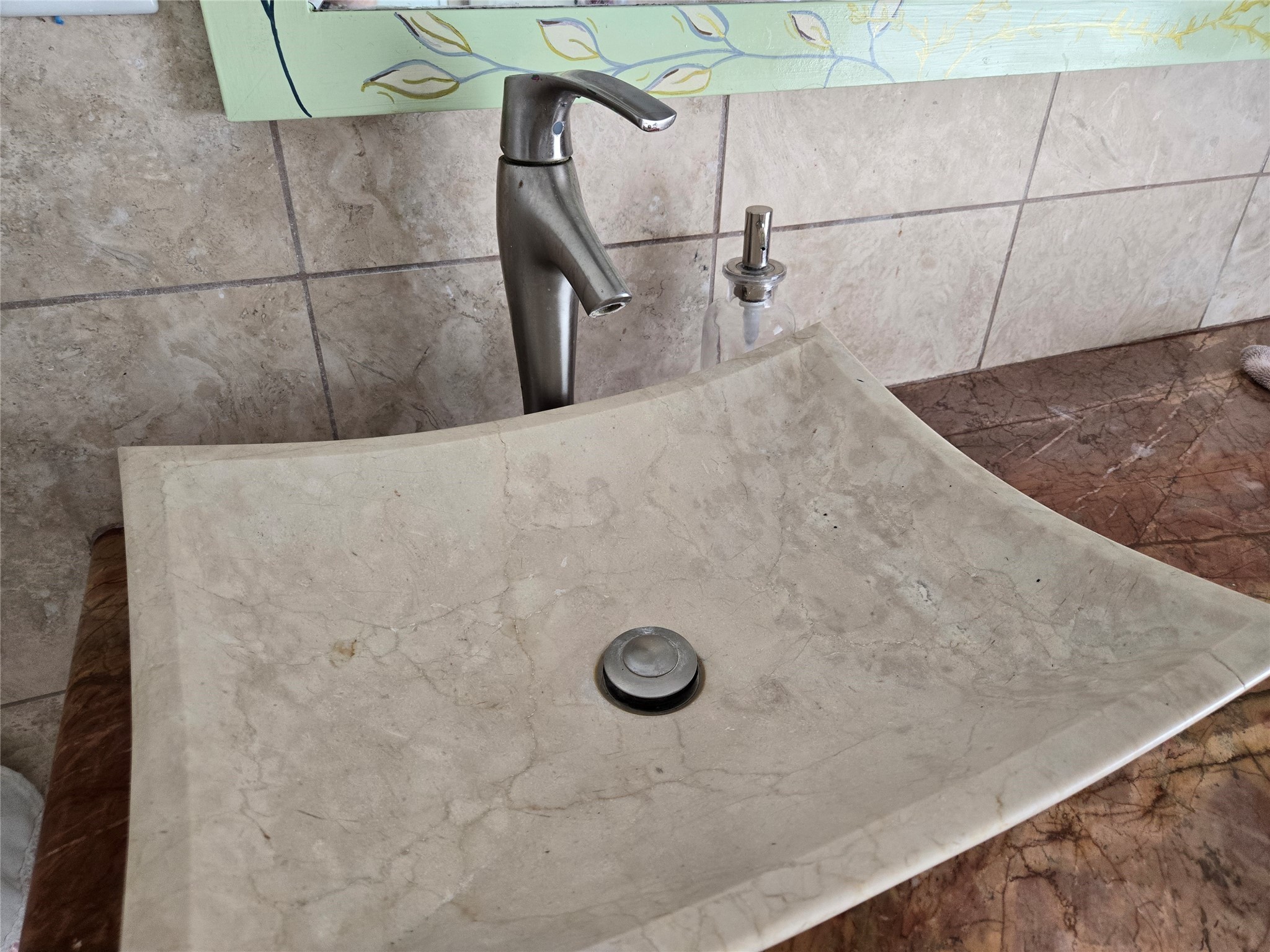 9818 Shadow Wood Drive Houston, TX 77080 - Photo 20 of 36 a view of a sink