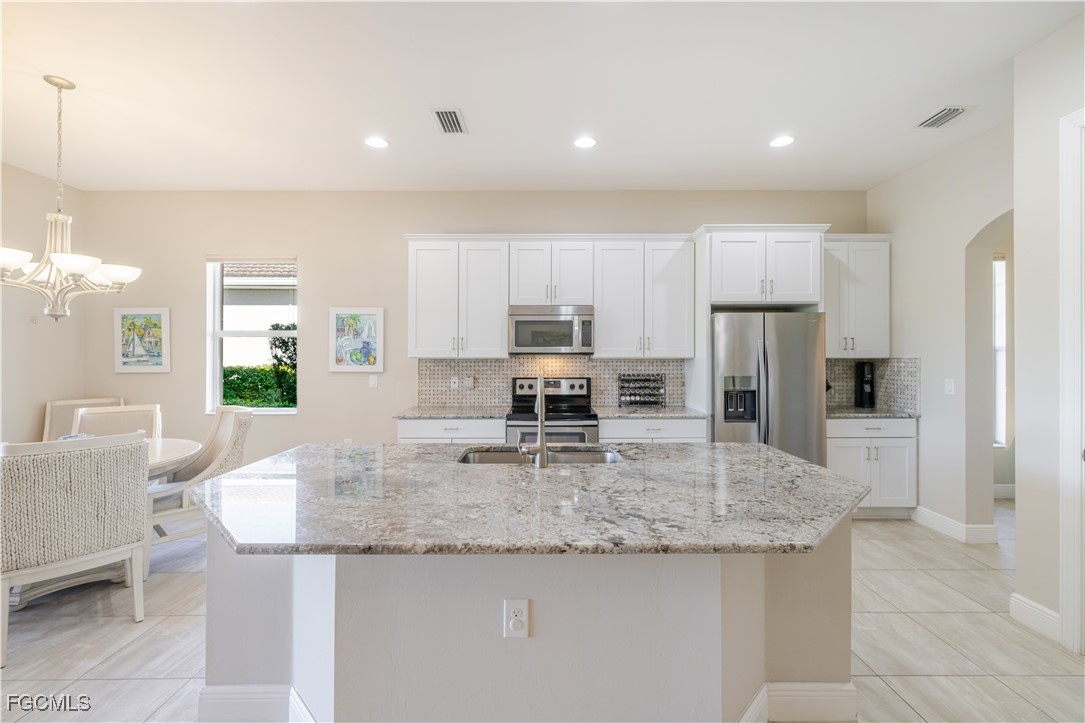 11616 Giulia Drive Fort Myers, FL 33913 - Photo 11 of 50