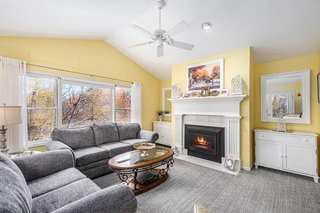 $499,900 | 164 Glen Eagle Drive Northeast, Rockford, MI 49341