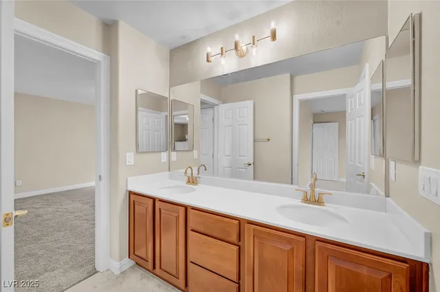 $634,900 | 9725 Sandy Turtle Avenue, Las Vegas, NV 89149