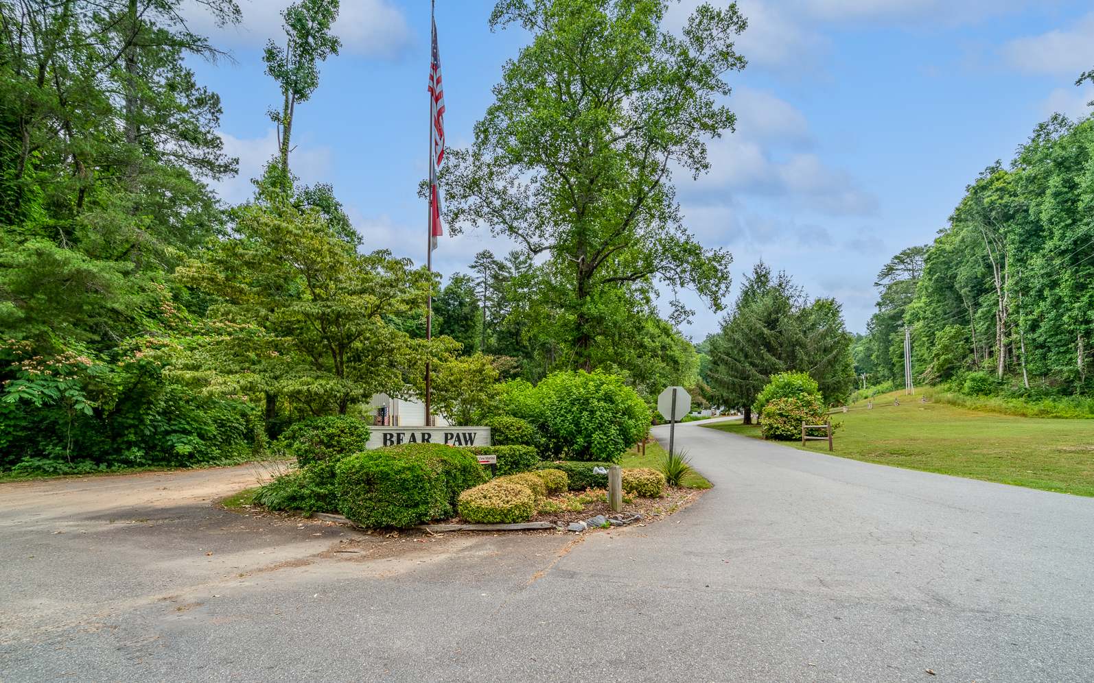 321 Village Road Murphy, NC 28906 - Photo 32 of 38 Additional View