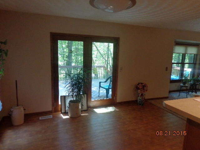 6800 Westlake Road Bellevue, MI 49021 - Photo 14 of 28 DSC07473