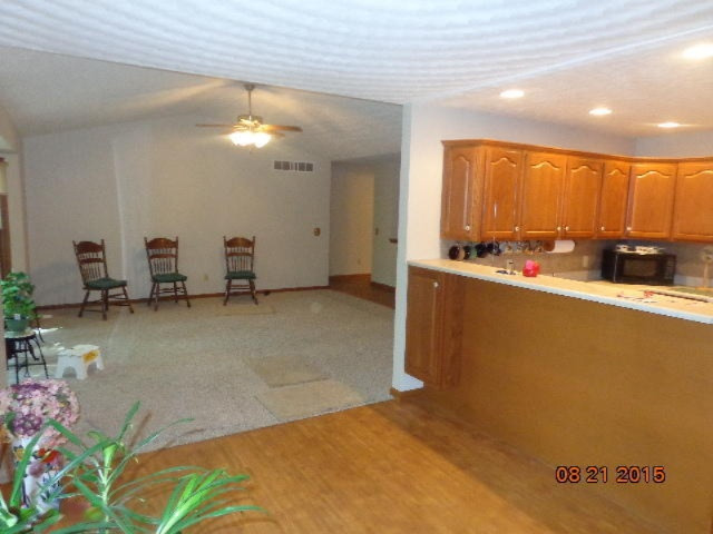 6800 Westlake Road Bellevue, MI 49021 - Photo 15 of 28 DSC07474