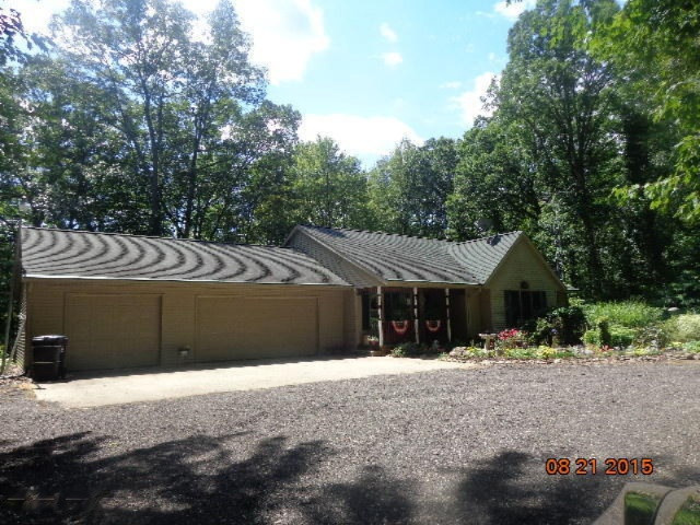 6800 Westlake Road Bellevue, MI 49021 - Photo 2 of 28 DSC07467