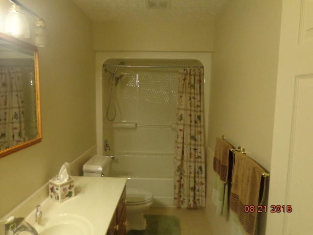 6800 Westlake Road Bellevue, MI 49021 - Photo 23 of 28 DSC07484