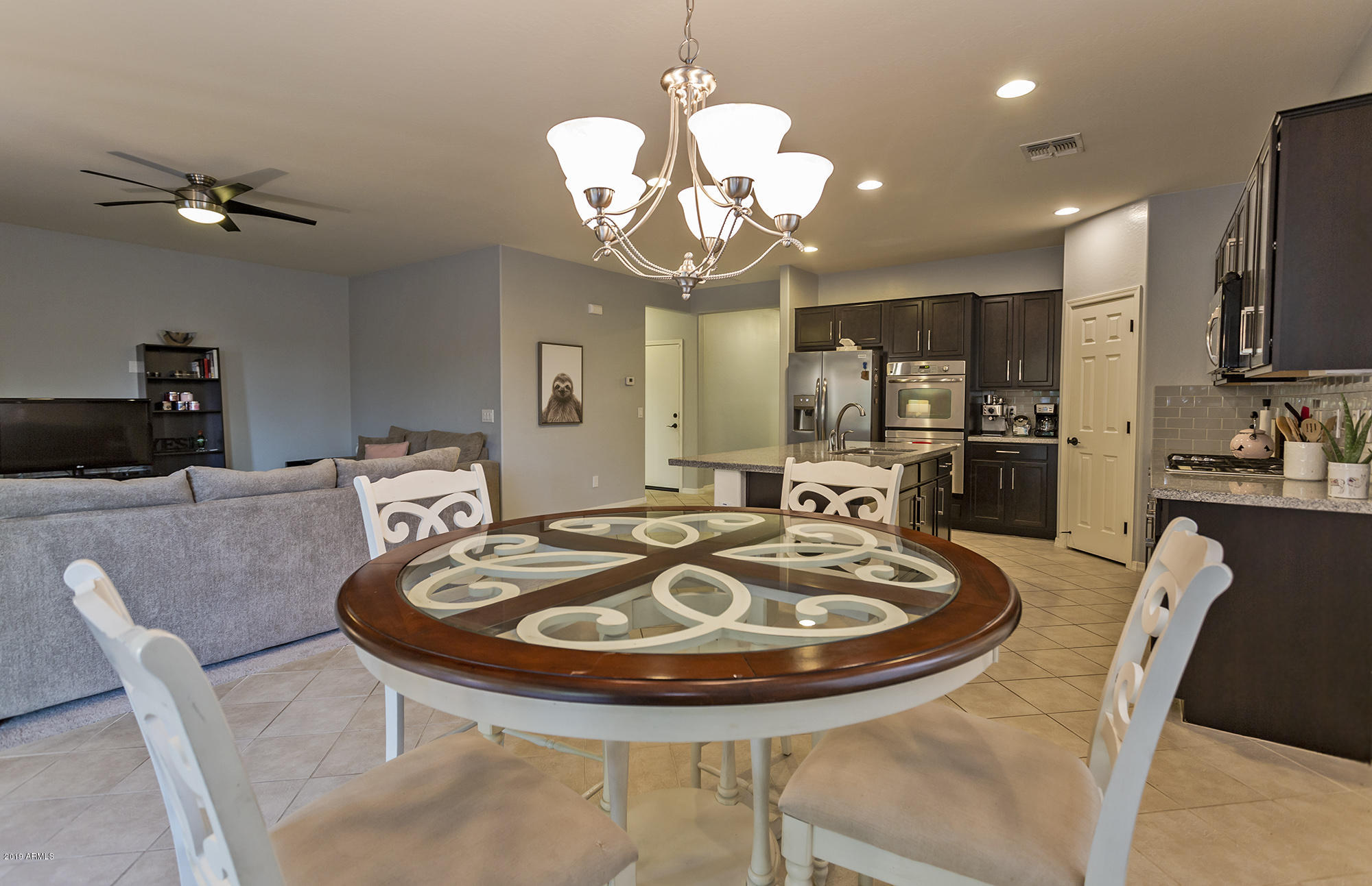 16128 West Almeria Road Goodyear, AZ 85395 - Photo 7 of 26 0T7A0174