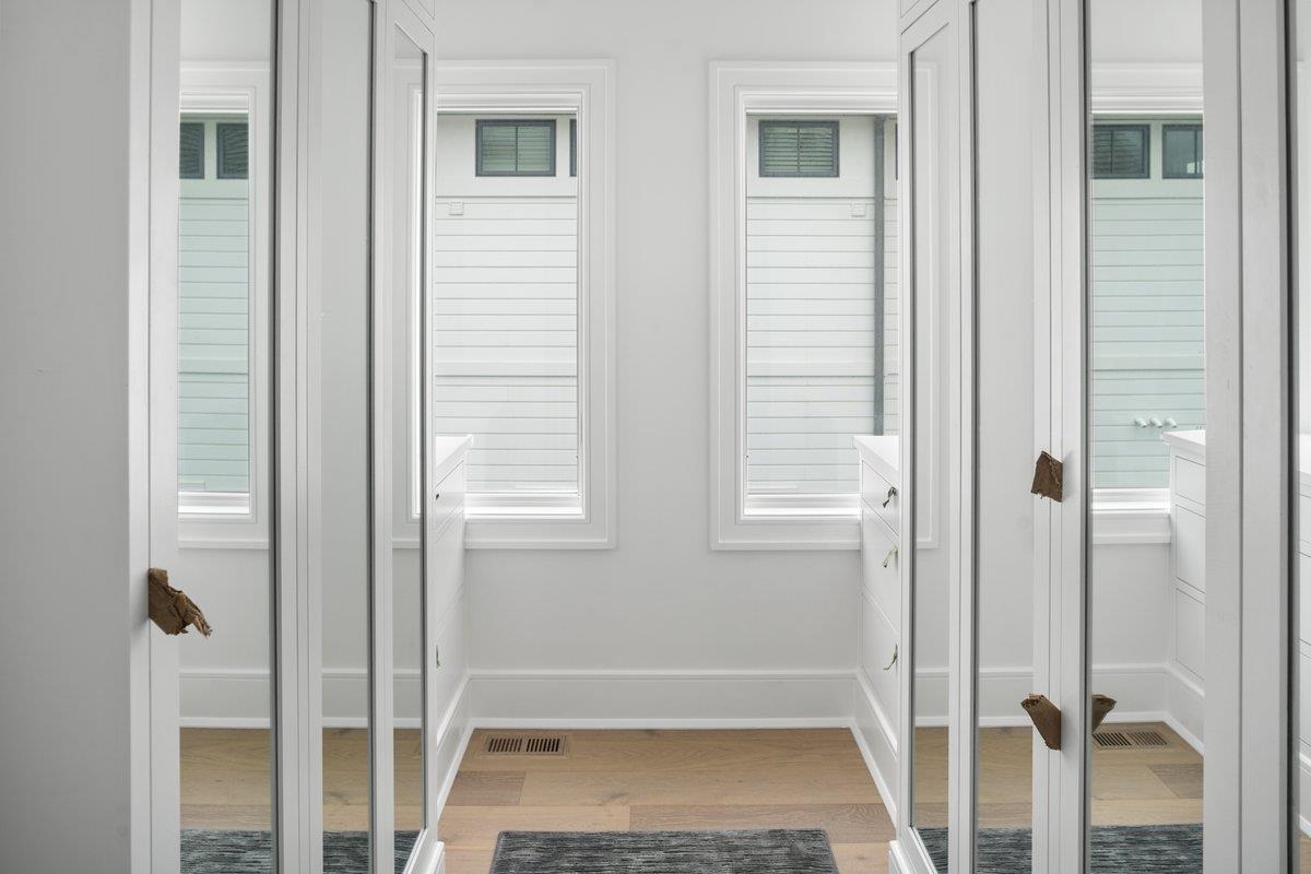 8808 1st Avenue Stone Harbor, NJ 08247 - Photo 25 of 49 a view of an empty room