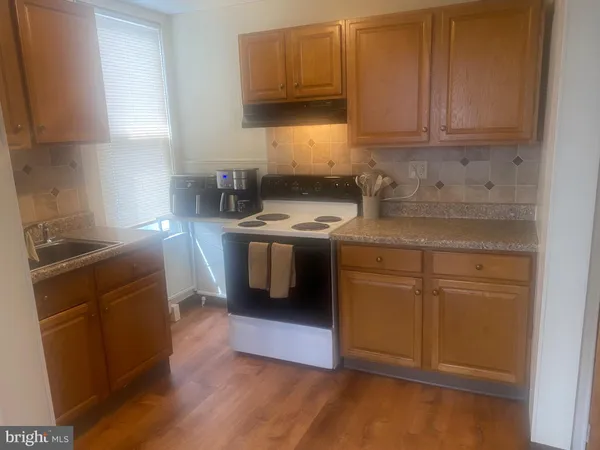 $1,050 | 448 East Broad Street, Unit 2, Tamaqua, PA 18252