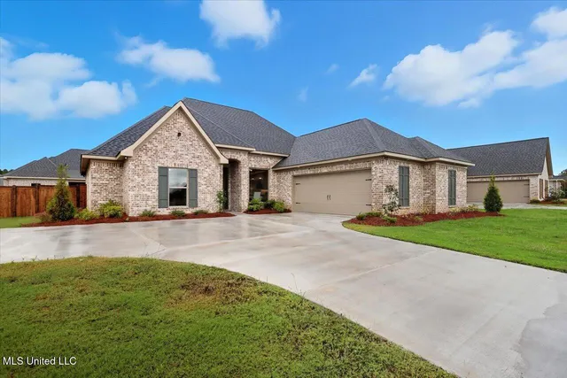 $399,900 | 1012 Kensington Drive, Flowood, MS 39232