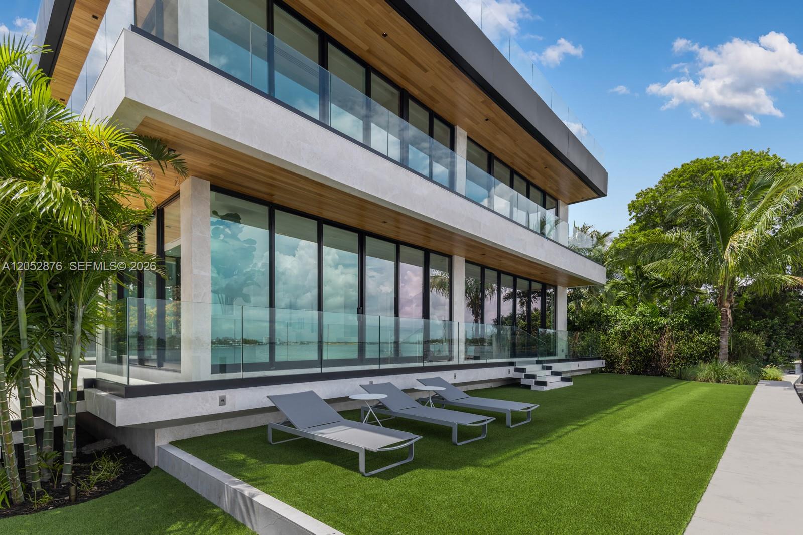 1141 North Biscayne Point Road Miami Beach, FL 33141 - Photo 40 of 46