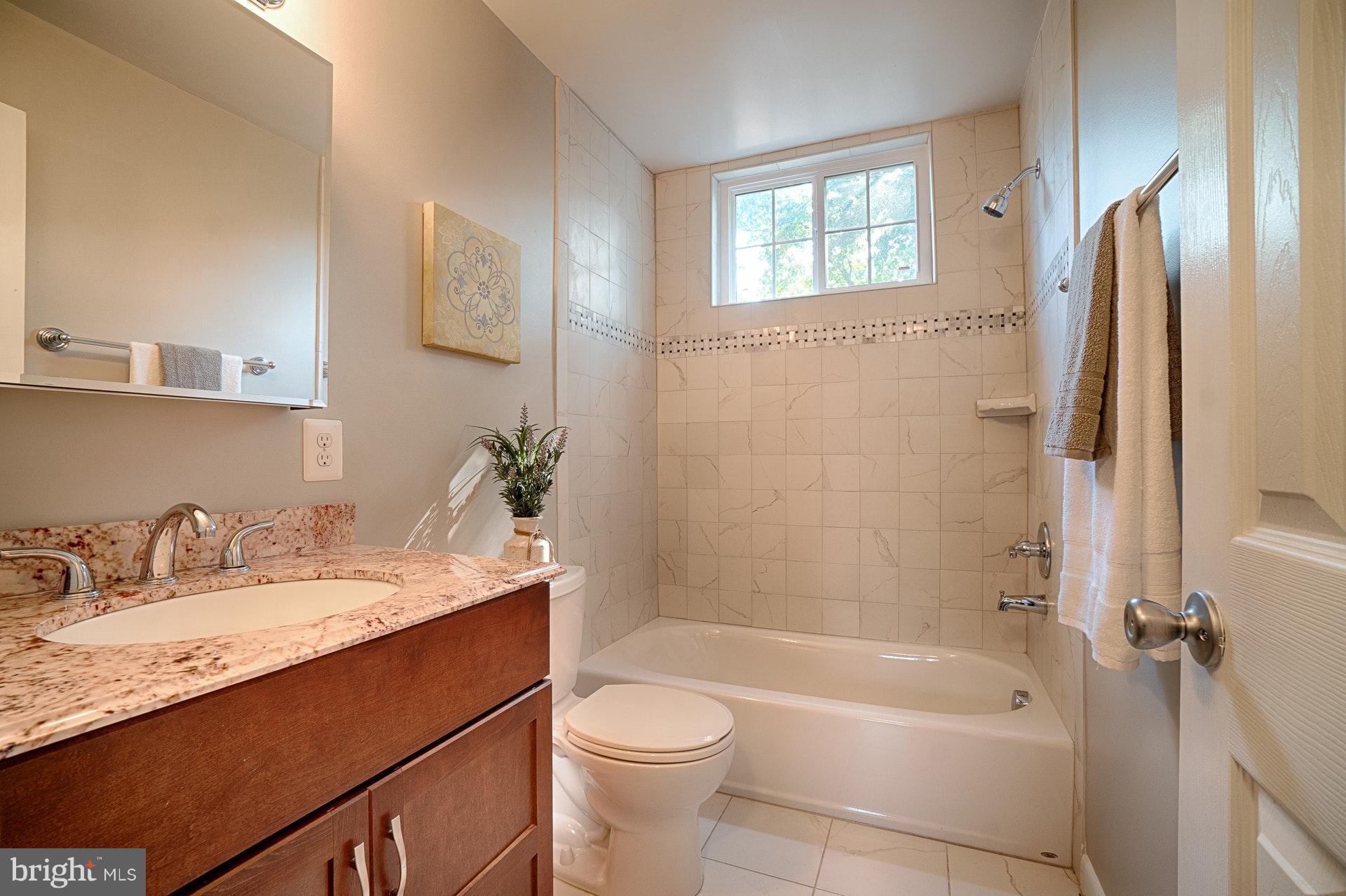 6712 Quander Road Alexandria, VA 22307 - Photo 18 of 25 Bath
