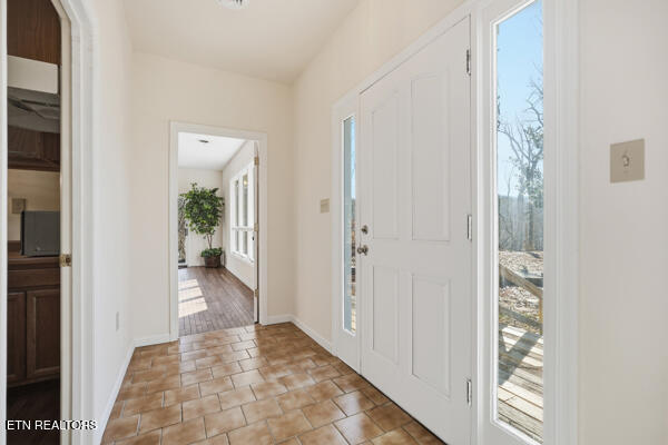 259 Watson Lane Middlesboro, KY 40965 - Photo 28 of 52 134134772141757267_134134772091538054_25