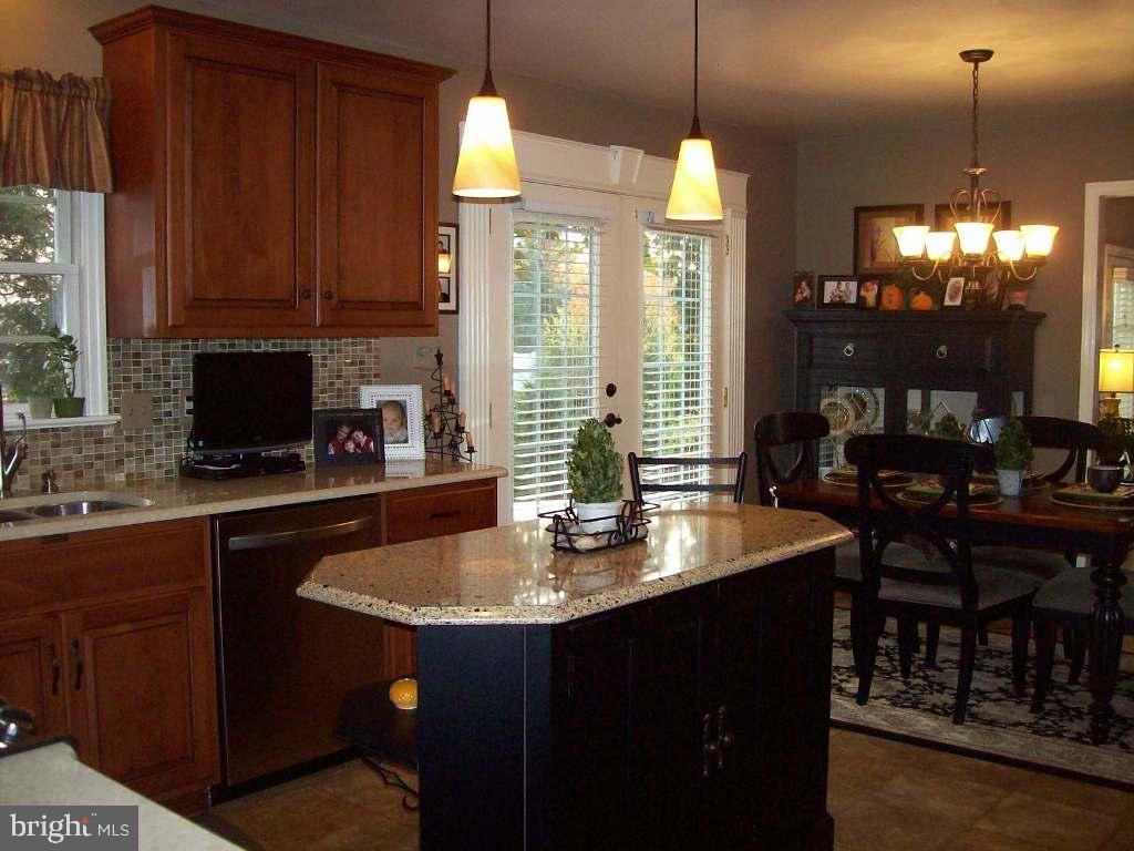 1 Lindside Court Lititz, PA 17543 - Photo 8 of 20