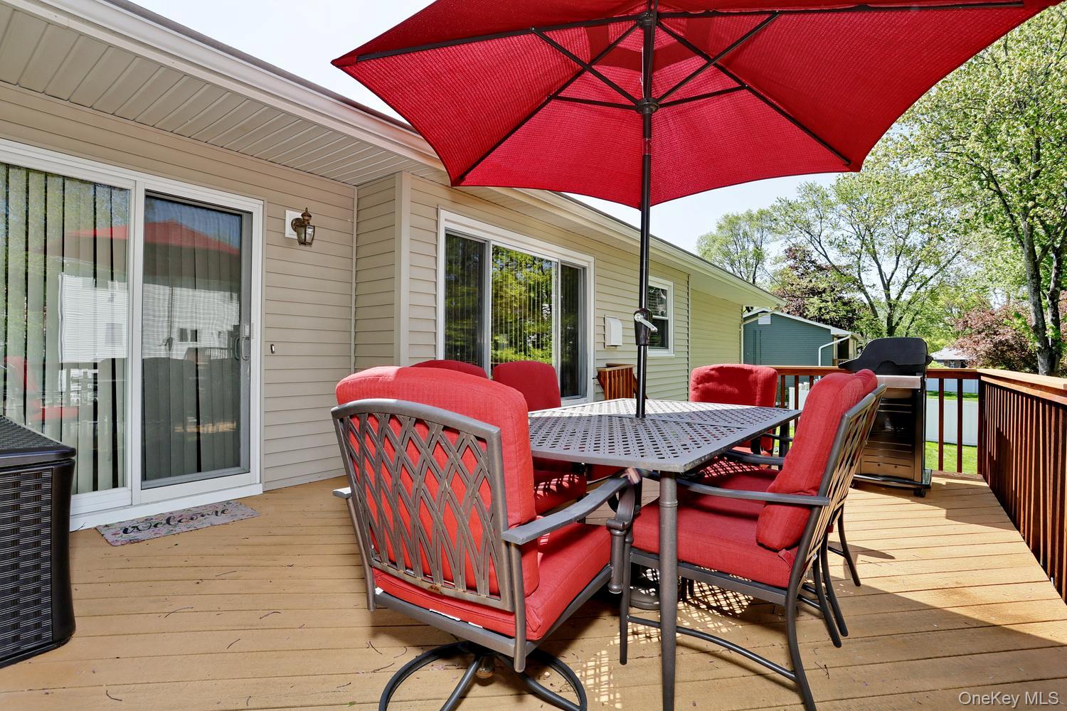 33 Farmhouse Road Congers, NY 10920 - Photo 24 of 45
