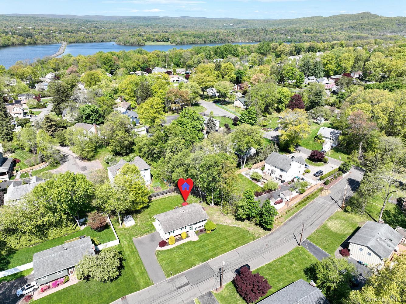 33 Farmhouse Road Congers, NY 10920 - Photo 44 of 45