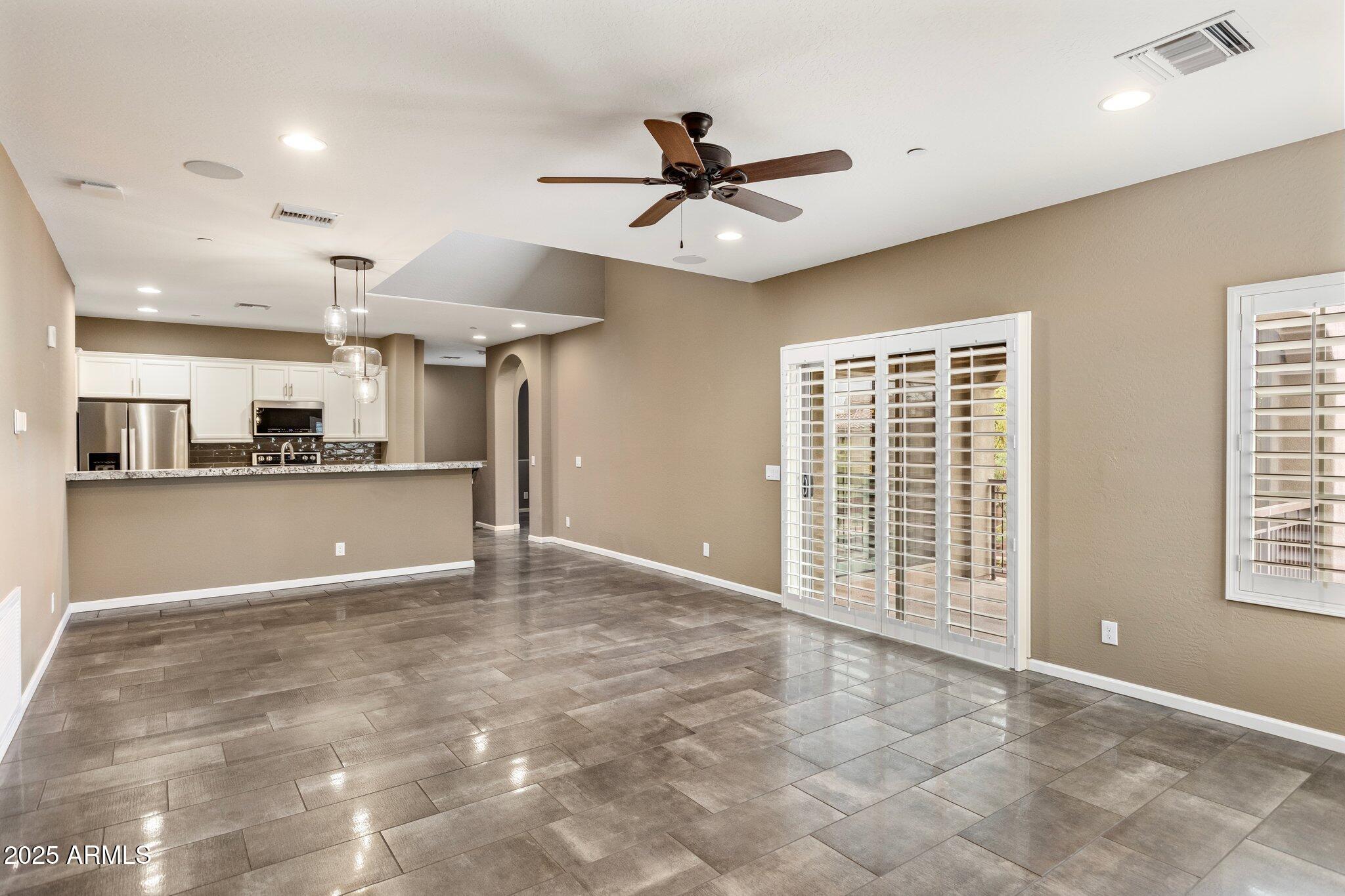 3935 East Rough Rider Road, Unit 1368 Phoenix, AZ 85050 - Photo 11 of 34 11