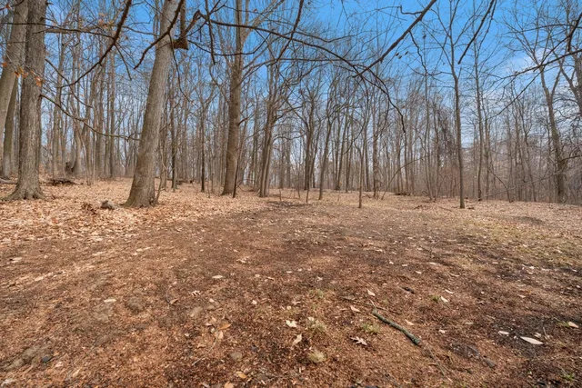 $479,000 | 6958 North Kalorama Road, Leesburg, IN 46538