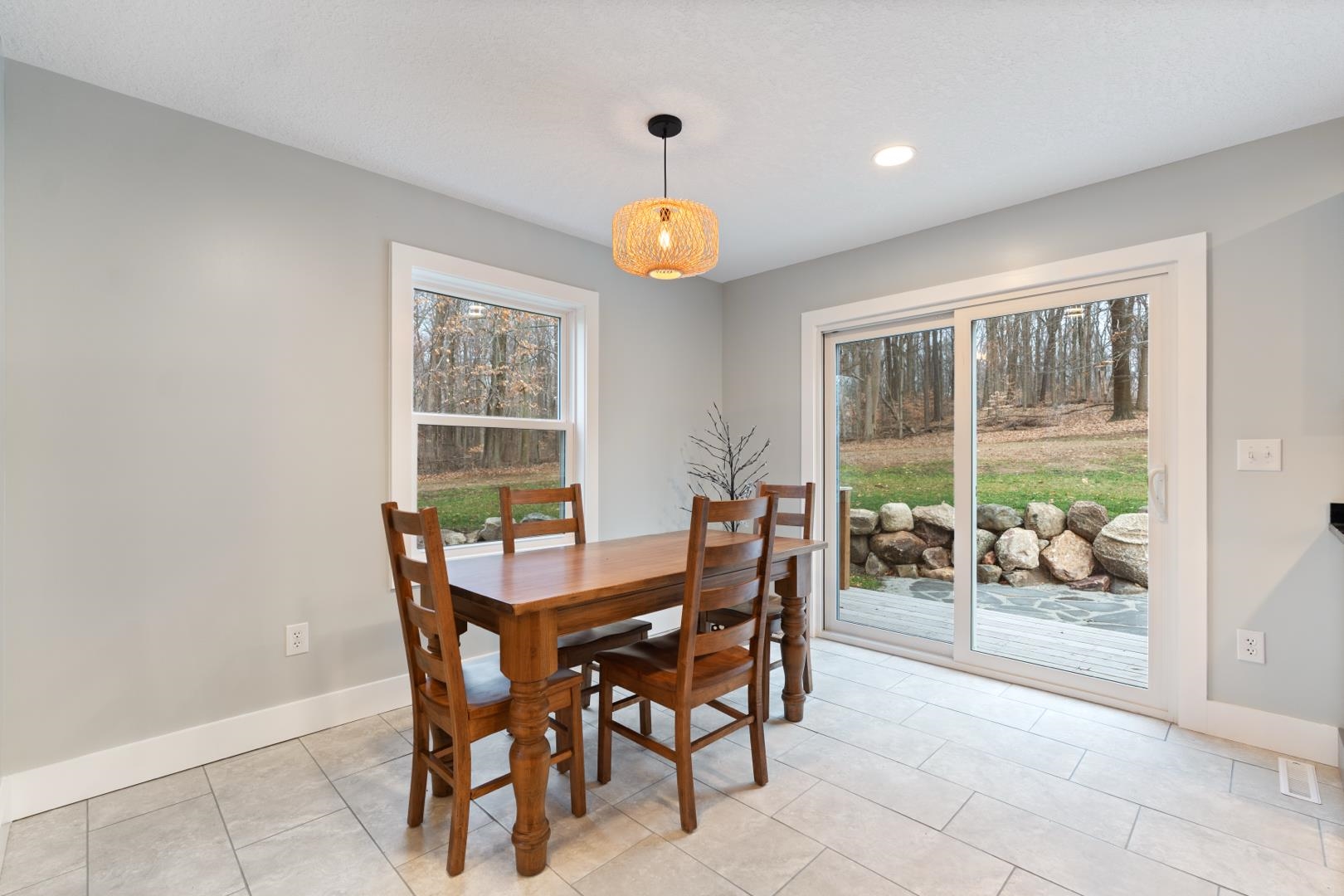 6958 North Kalorama Road Leesburg, IN 46538 - Photo 5 of 36