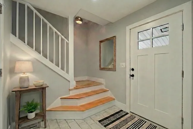 $479,000 | 6958 North Kalorama Road, Leesburg, IN 46538