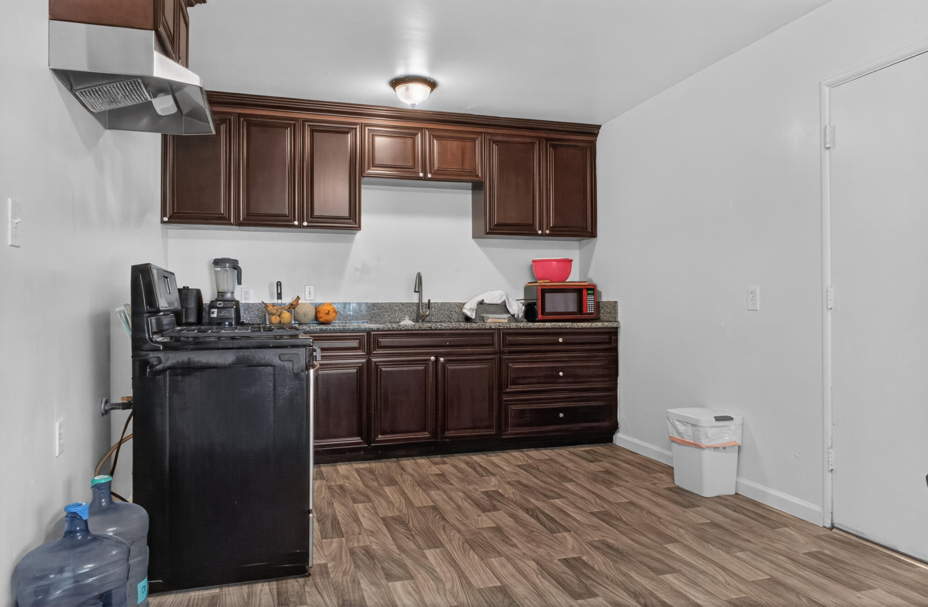 1201 13th Street Wasco, CA 93280 - Photo 7 of 19 DSC06395