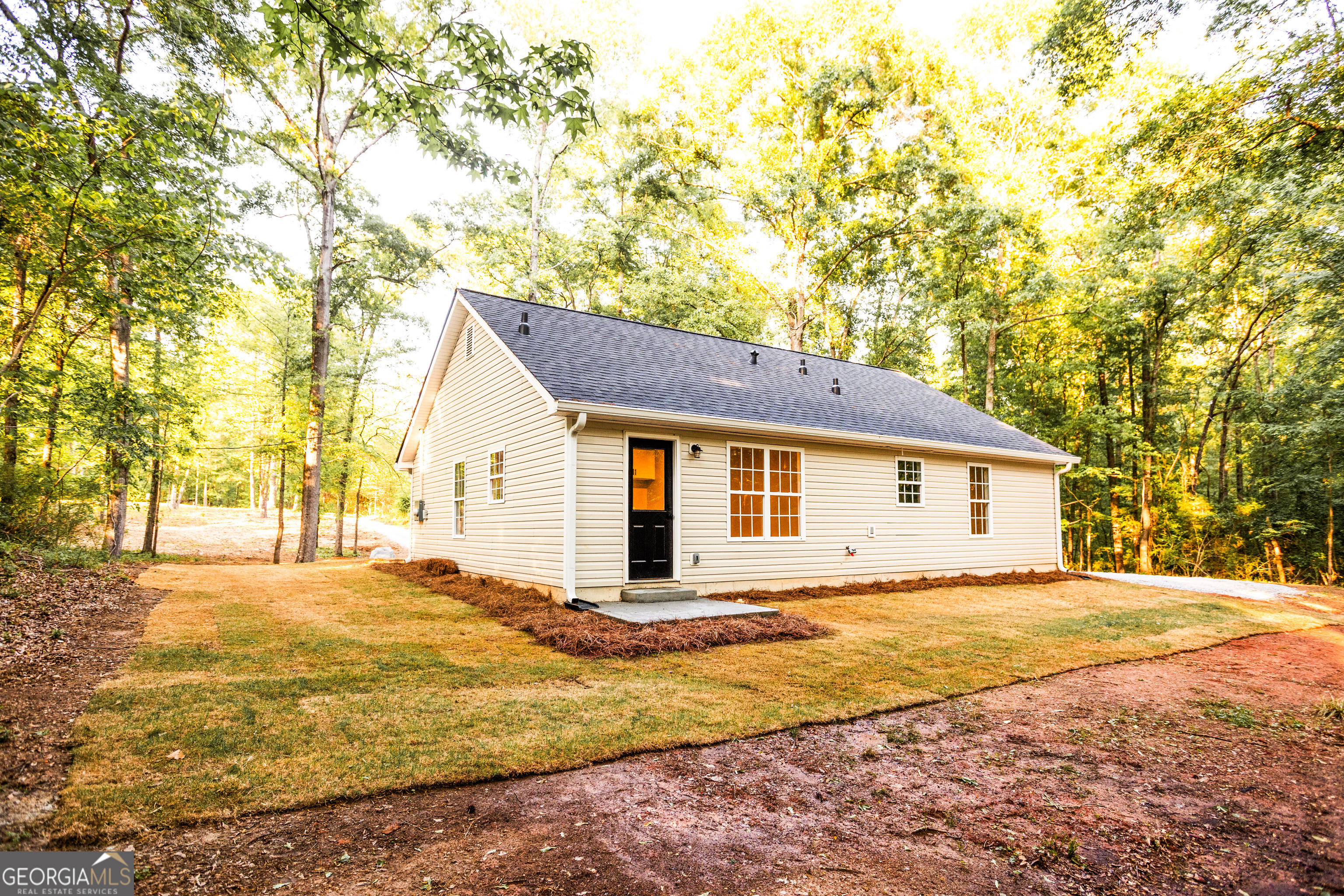 2443 Hodges Farm Road Mansfield, GA 30055 - Photo 29 of 37