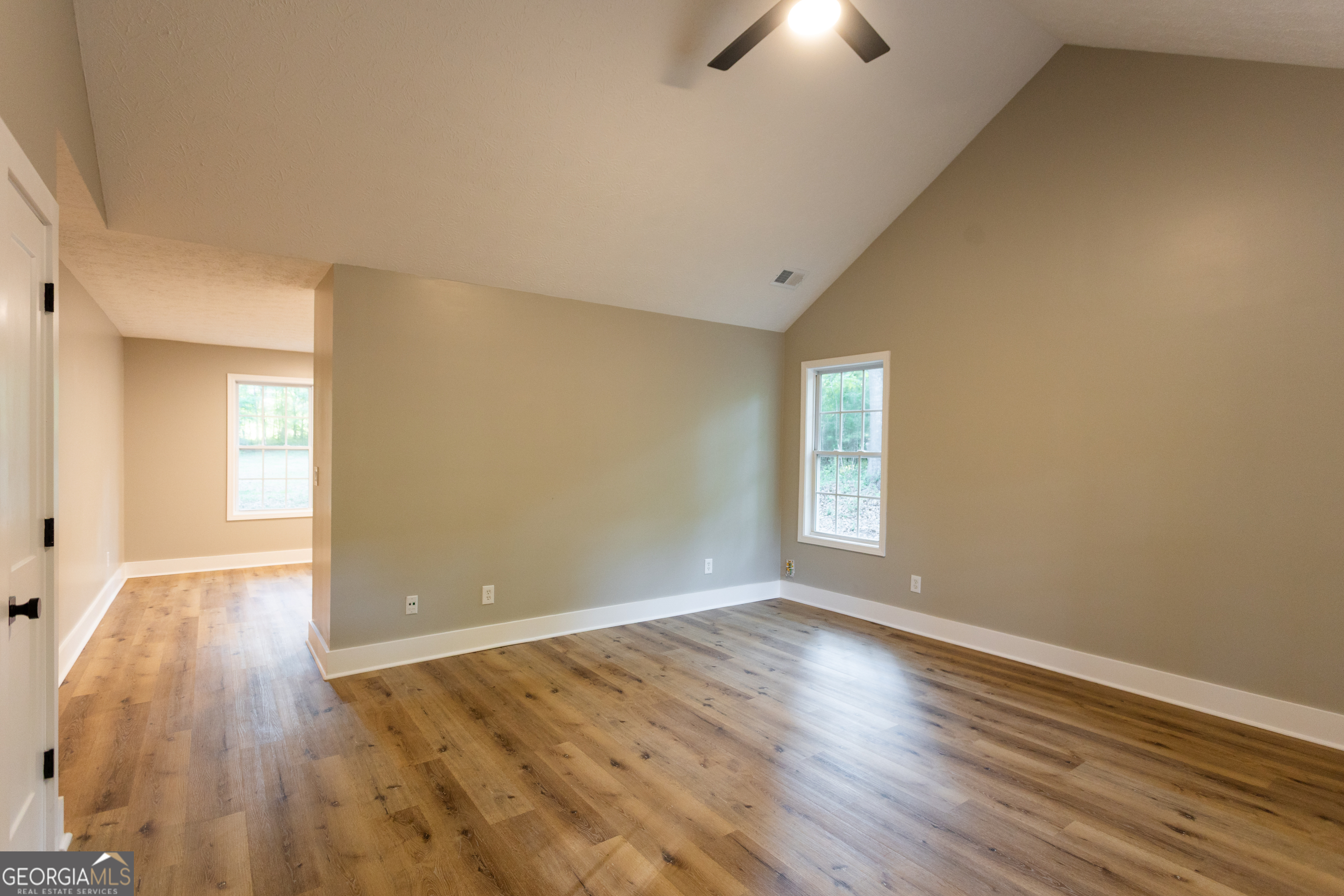 2443 Hodges Farm Road Mansfield, GA 30055 - Photo 7 of 37
