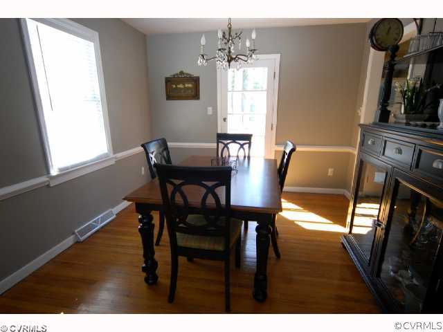 8417 Gaylord Road Henrico, VA 23229 - Photo 3 of 12 Dining Room