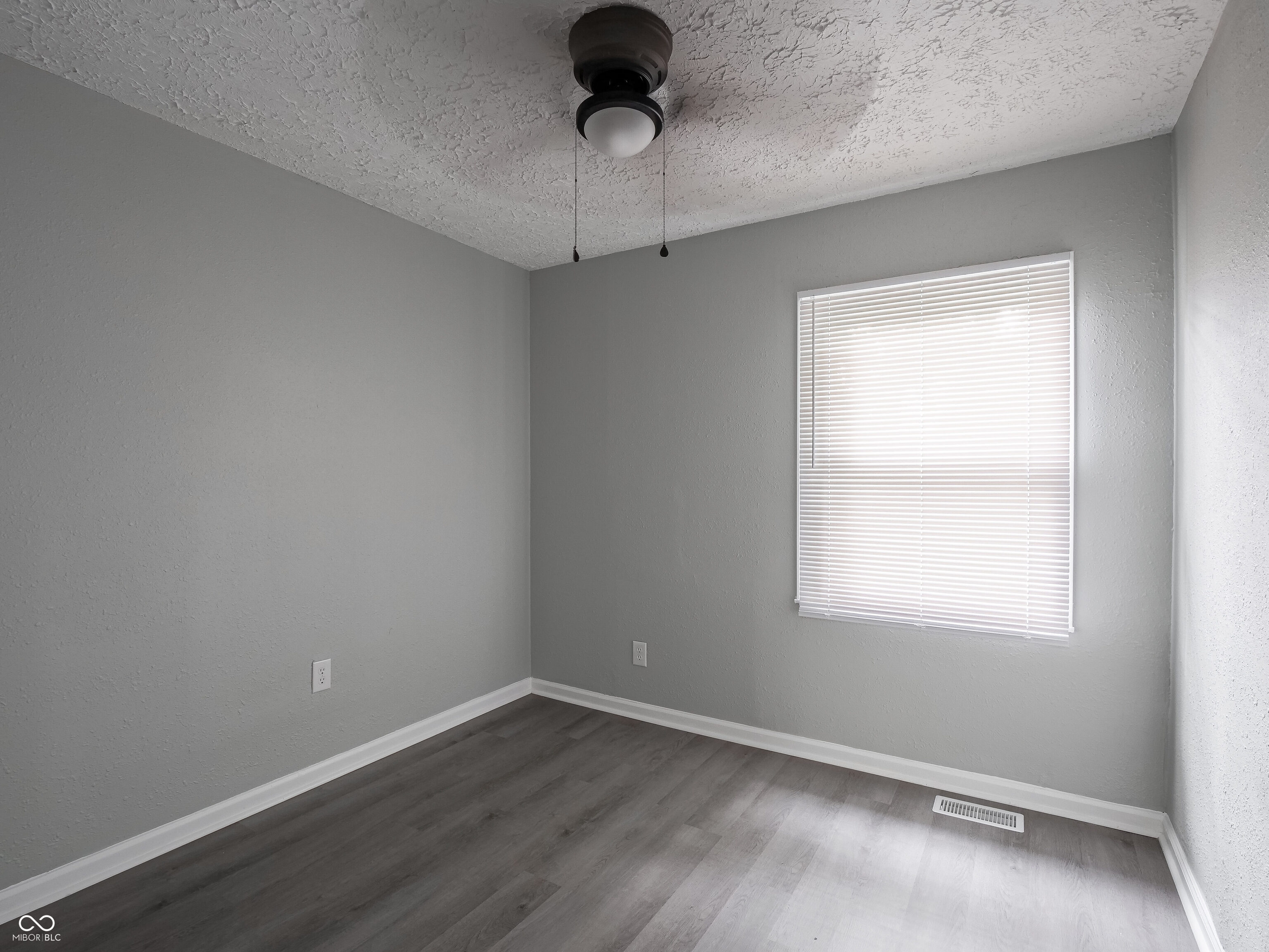 4032 Mitthoeffer Road Indianapolis, IN 46235 - Photo 27 of 57 Gallery Image 27