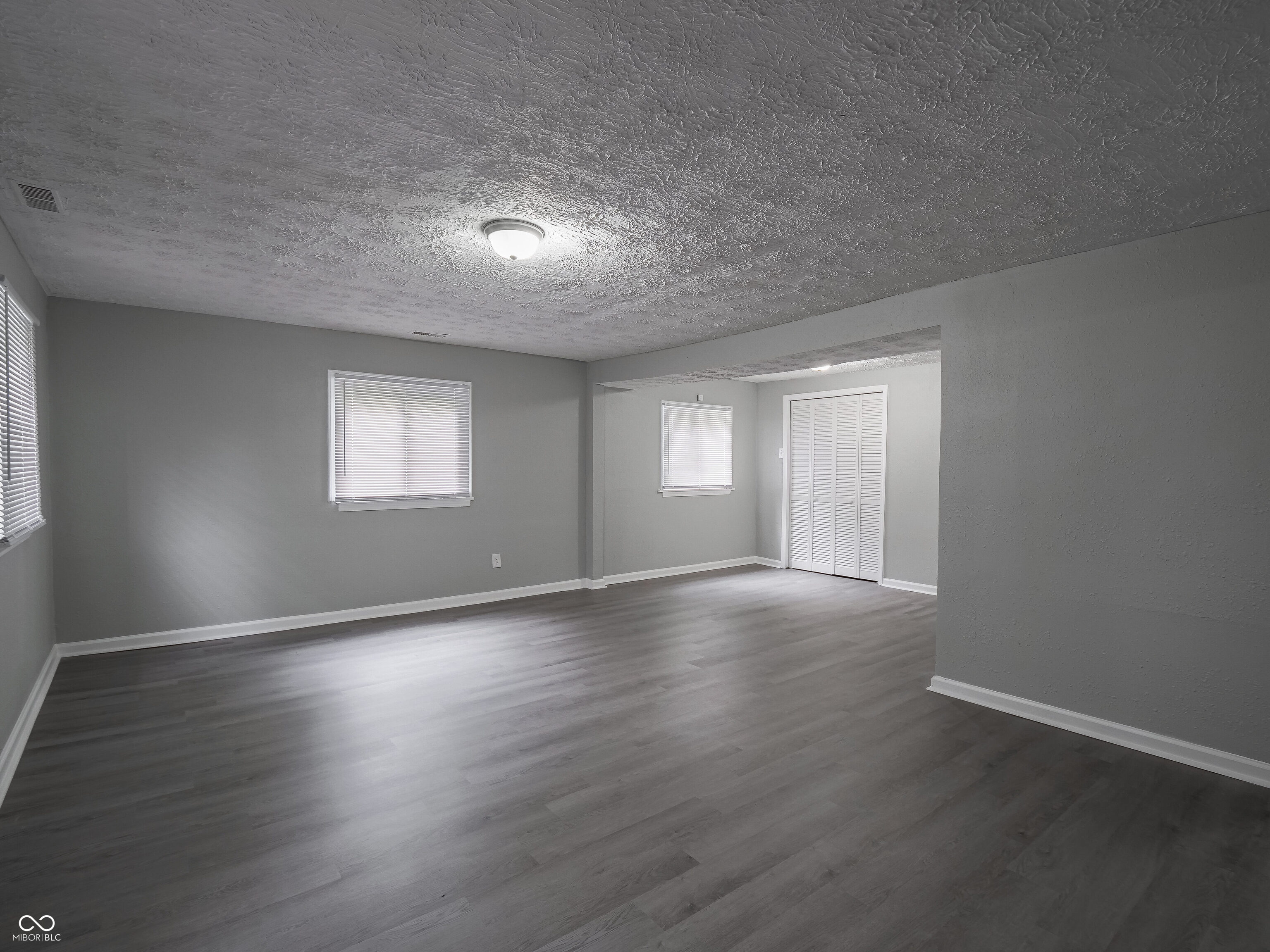 4032 Mitthoeffer Road Indianapolis, IN 46235 - Photo 34 of 57 Gallery Image 34