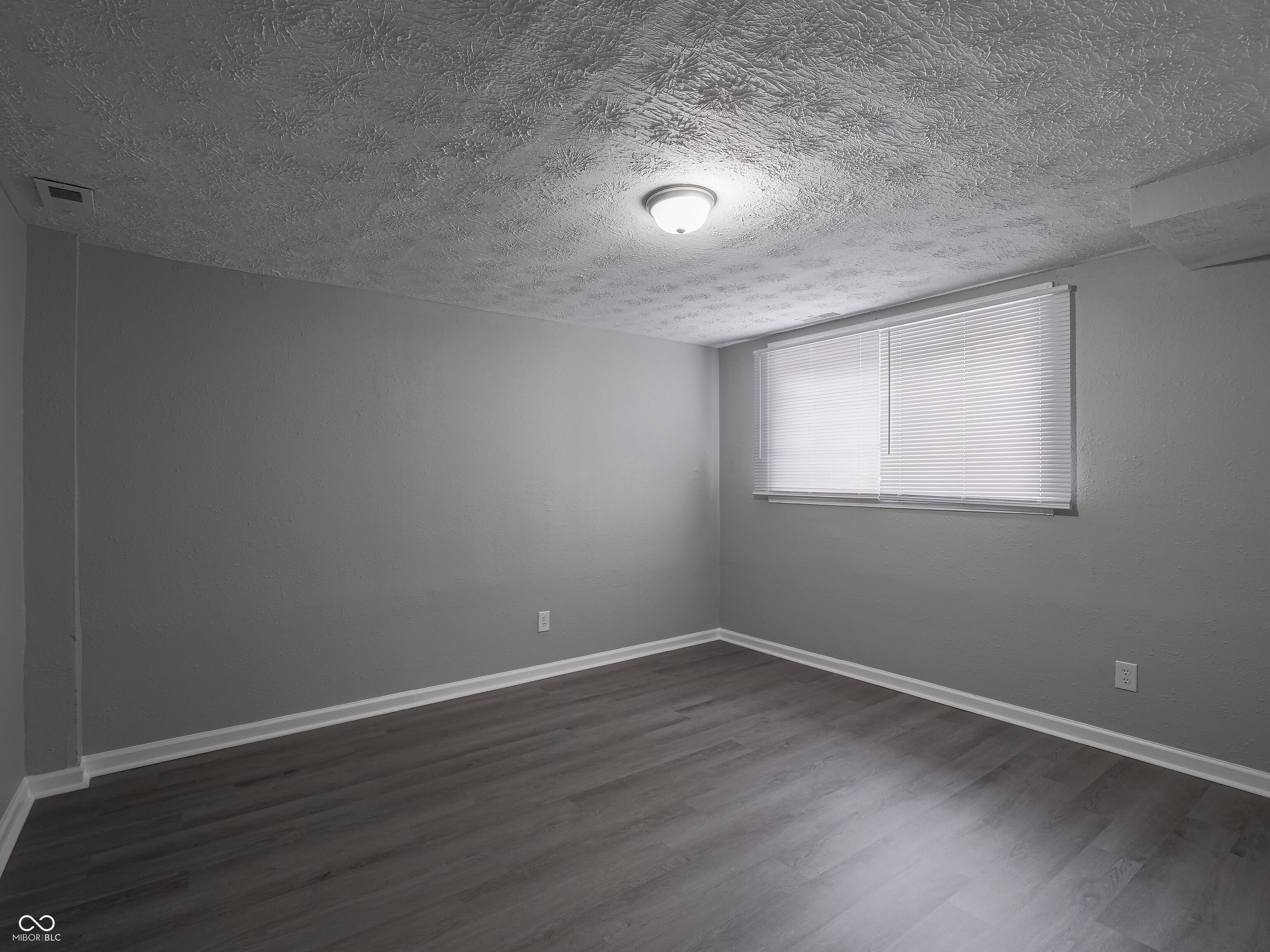 4032 Mitthoeffer Road Indianapolis, IN 46235 - Photo 42 of 57 Gallery Image 42