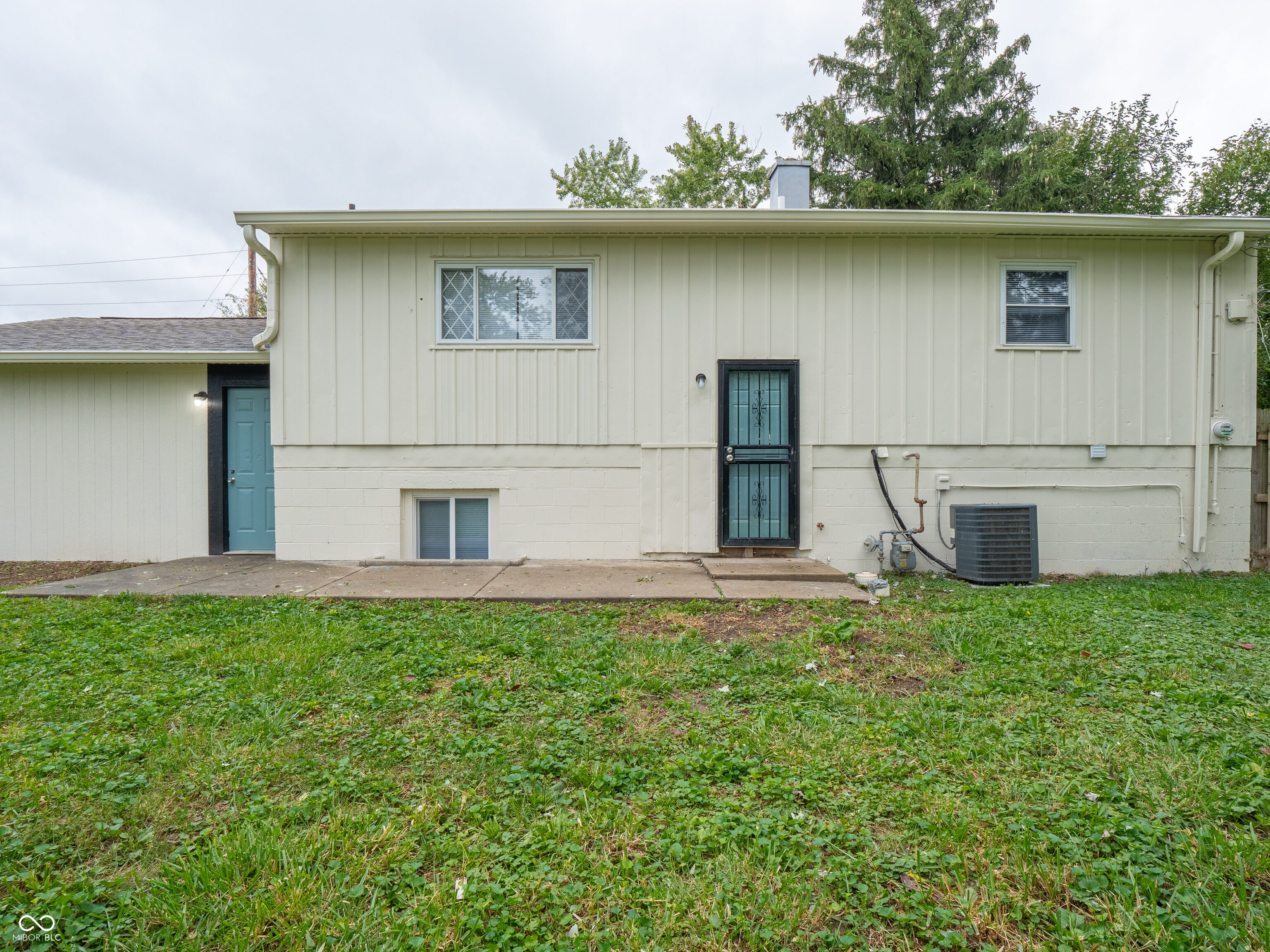 4032 Mitthoeffer Road Indianapolis, IN 46235 - Photo 53 of 57 Gallery Image 53